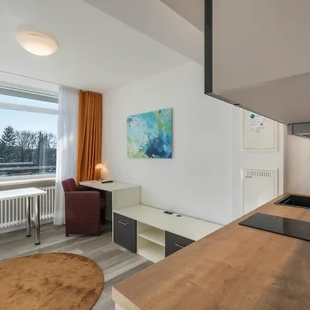 Huber Living Single 101 Apartment Germering Exterior photo